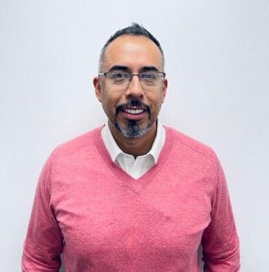 Photo of Roberto Briones